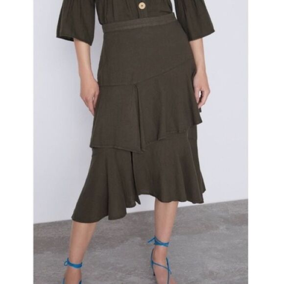 Zara Dresses & Skirts - Zara green linen blend ruffle tiered midi skirt women’s size small